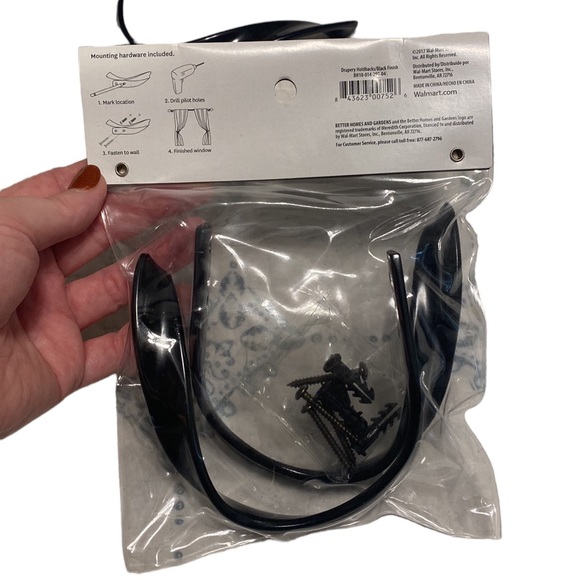 Better Homes & Garden drapery holdbacks black finish 3 sets - Picture 7 of 9